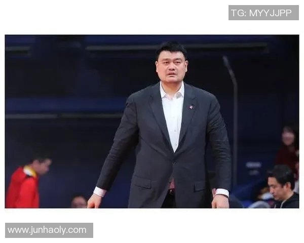 哈登超越姚明成中国篮球新标杆引发球迷热议与期待 哈登超越姚明成中国篮球新标杆引发球迷热议与期待