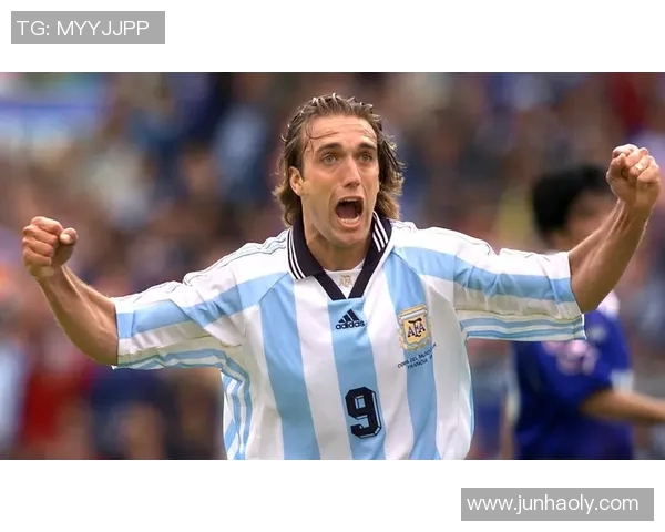 最早的足球明星是如何影响现代足球发展的传奇人物