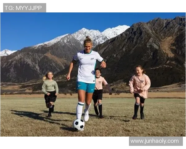 足球明星妻子们的绝美风采展现她们的魅力与优雅瞬间 足球明星妻子们的绝美风采展现她们的魅力与优雅瞬间